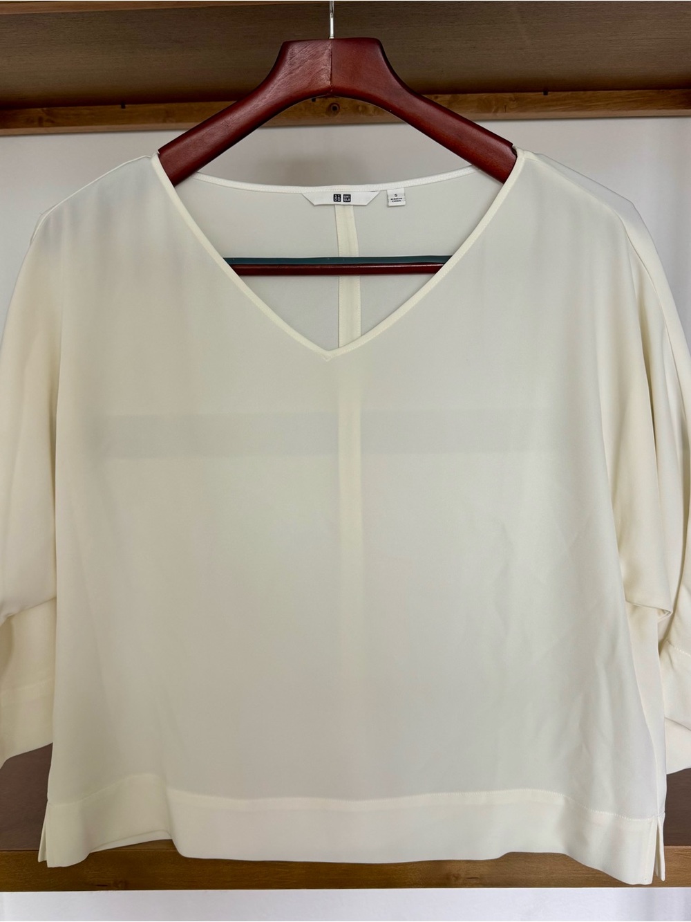 Uniqlo Cream V-Neck Lightweight Blouse